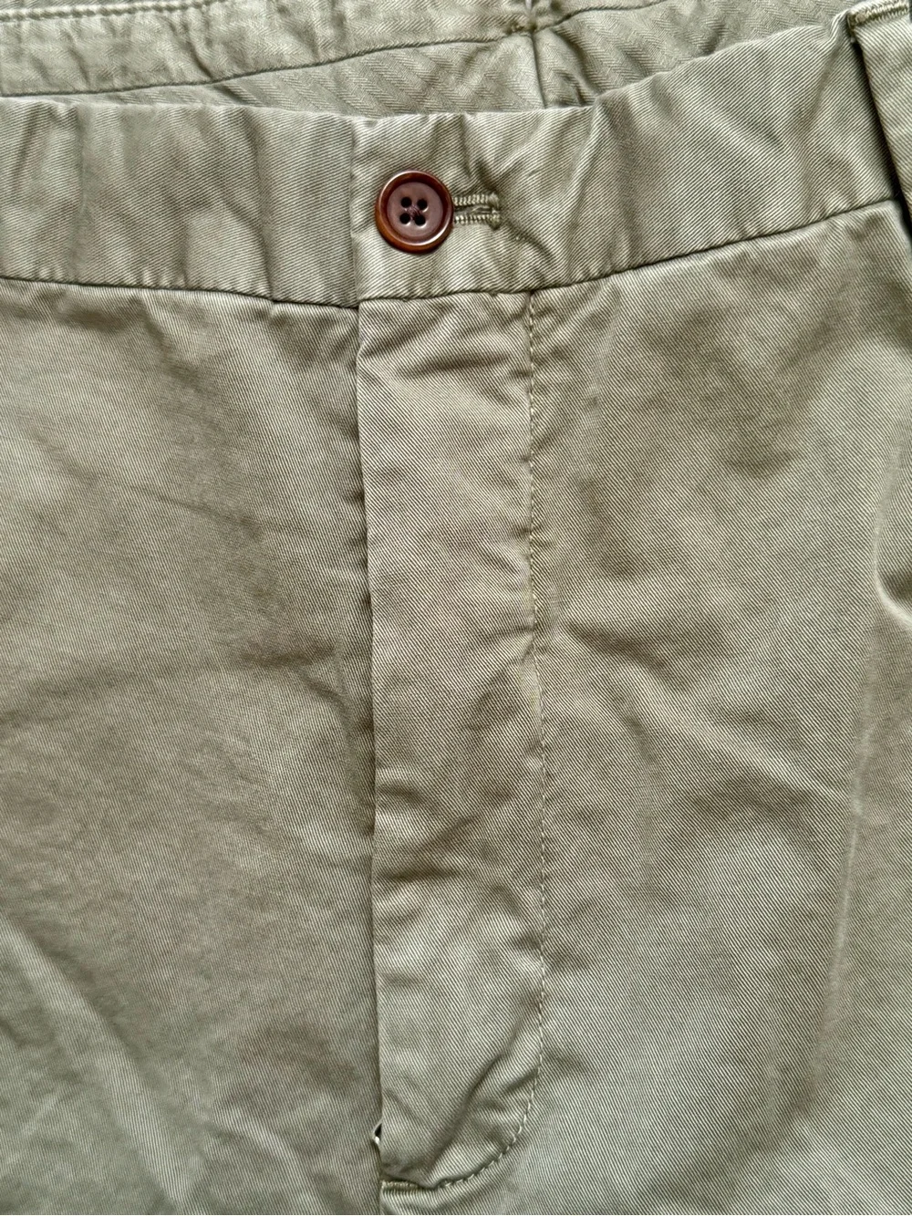 Ledbury Richmond Men's Olive Green Chino Shorts, Size 40